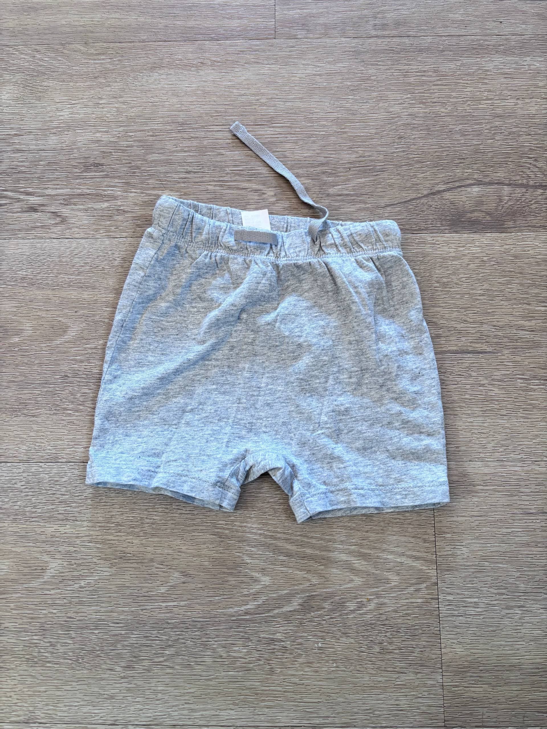 Sive kratke hlače za otroke